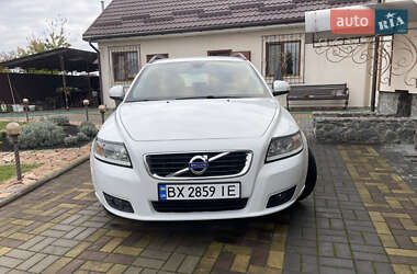 Універсал Volvo V50 2010 в  фото 46 Універсал Volvo V50 2010 в