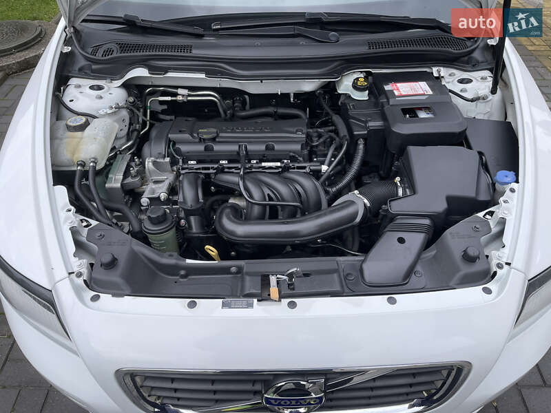 Универсал Volvo V50 2010 в Шепетовке фото 61 Универсал Volvo V50 2010 в Шепетовке