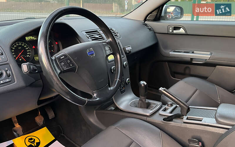 Універсал Volvo V50 2008 в Коломиї