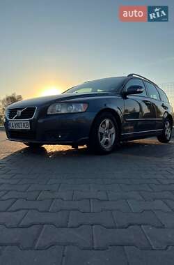 Универсал Volvo V50 2009 в Киеве