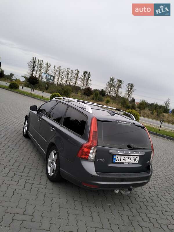 Універсал Volvo V50 2010 в Коломиї