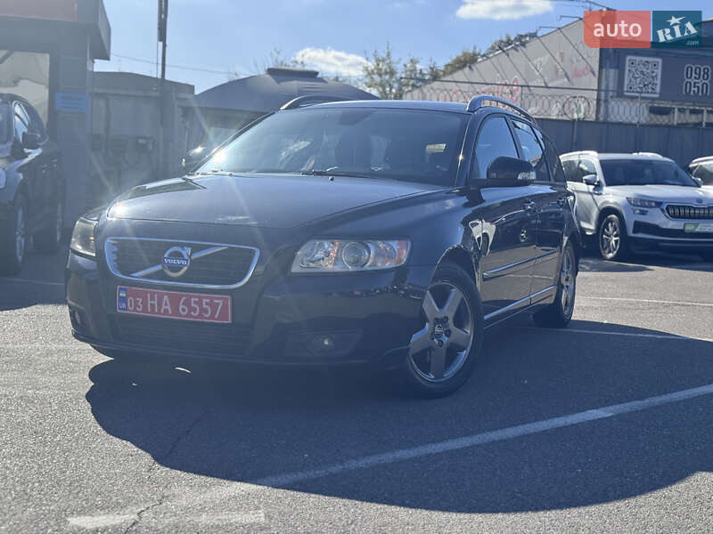 Универсал Volvo V50 2010 в Киеве фото 11 Универсал Volvo V50 2010 в Киеве
