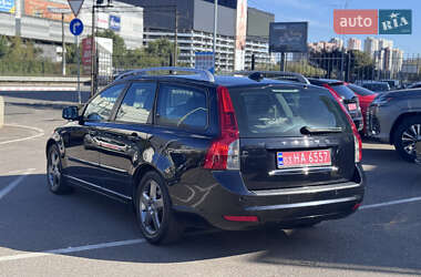 Універсал Volvo V50 2010 в  фото 8 Універсал Volvo V50 2010 в