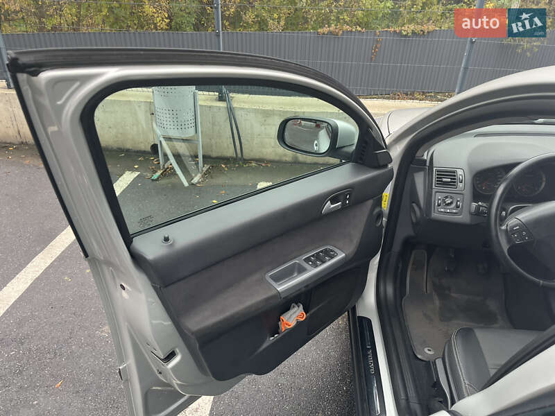 Универсал Volvo V50 2007 в Виннице