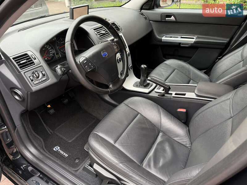 Универсал Volvo V50 2012 в Стрые фото 39 Универсал Volvo V50 2012 в Стрые