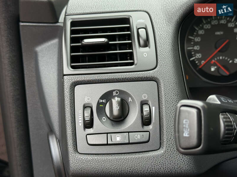 Универсал Volvo V50 2012 в Стрые фото 53 Универсал Volvo V50 2012 в Стрые