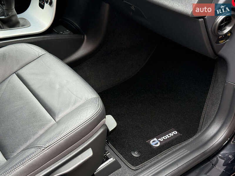 Универсал Volvo V50 2012 в Стрые фото 90 Универсал Volvo V50 2012 в Стрые