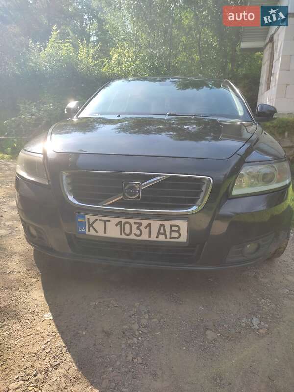 Универсал Volvo V50 2009 в Косове фото 15 Универсал Volvo V50 2009 в Косове