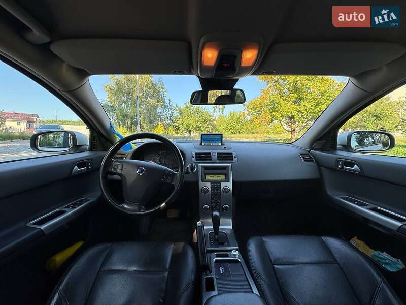 Універсал Volvo V50 2009 в Славуті