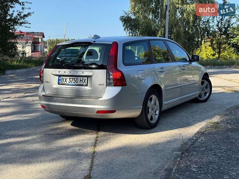 Універсал Volvo V50 2009 в Славуті