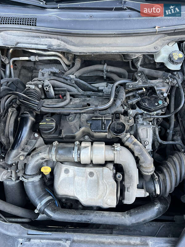 Універсал Volvo V50 2010 в Луцьку фото 36 Універсал Volvo V50 2010 в Луцьку