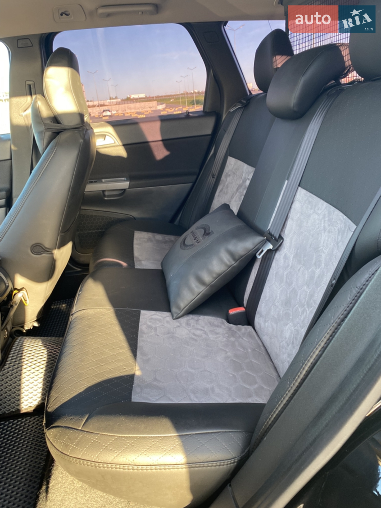 2010 Volvo V50 - мініатюра 10