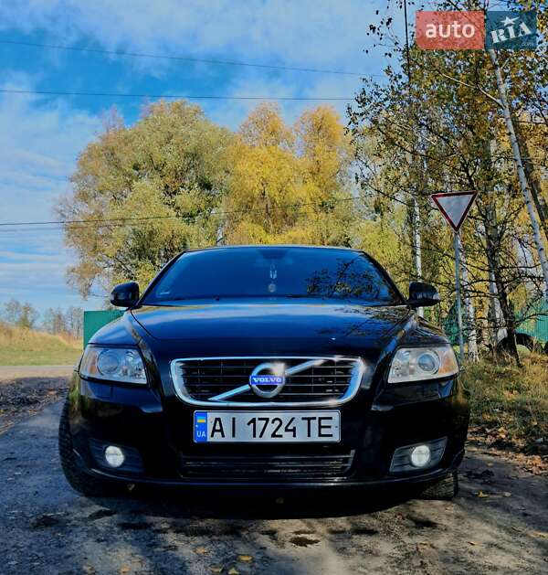 Volvo V50 2011 Volvo V50 2011