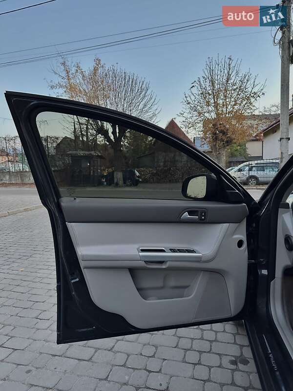 Универсал Volvo V50 2010 в Жовкве