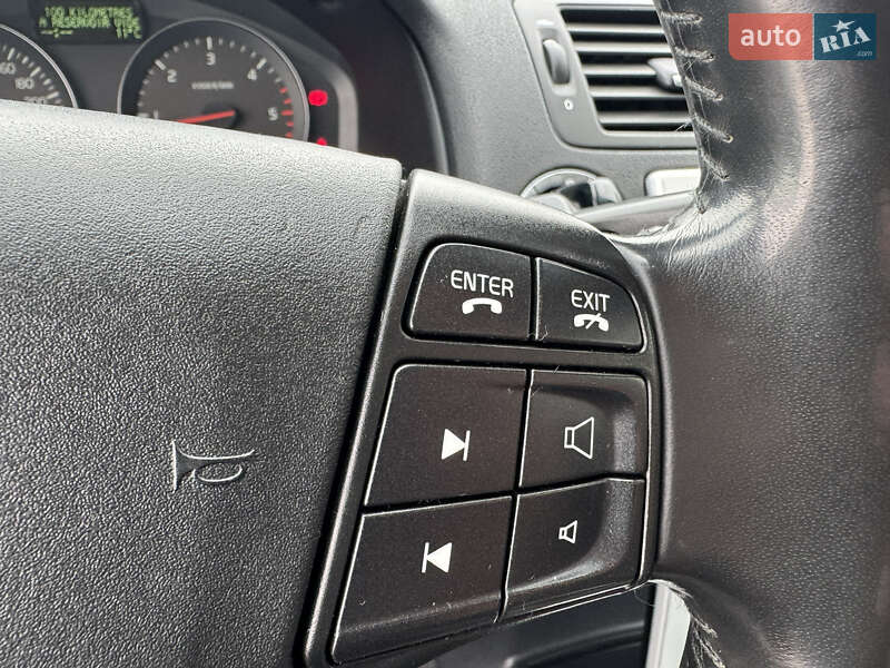 Универсал Volvo V50 2012 в Киеве фото 38 Универсал Volvo V50 2012 в Киеве