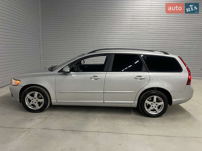 Универсал Volvo V50 2010 в Стрые фото 3 Универсал Volvo V50 2010 в Стрые