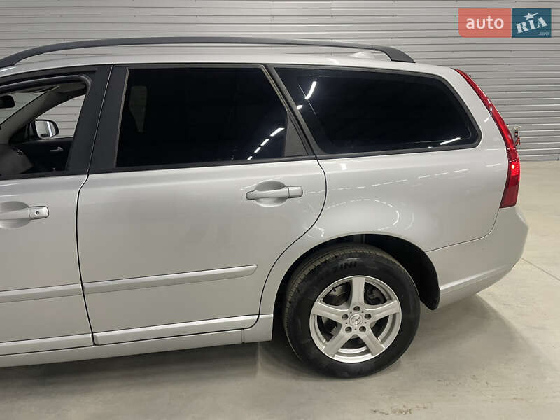 Универсал Volvo V50 2010 в Стрые фото 25 Универсал Volvo V50 2010 в Стрые