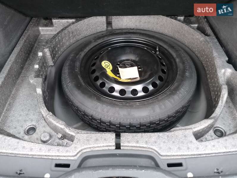 Універсал Volvo V50 2006 в Тернополі