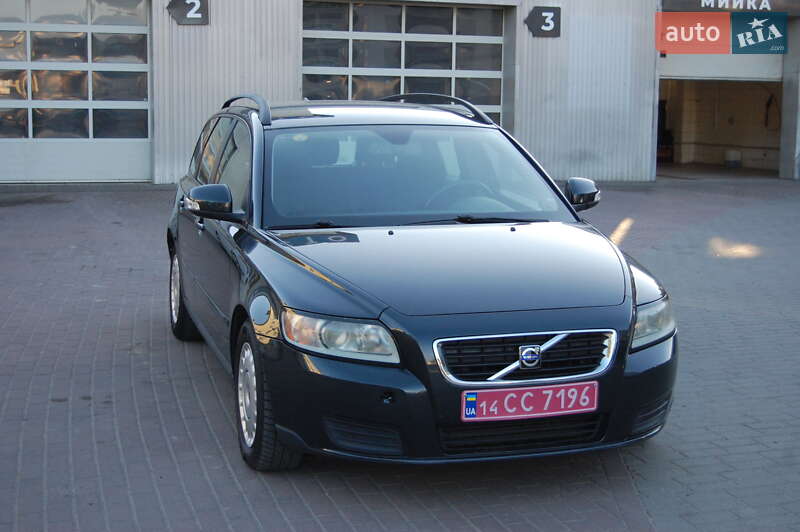 Универсал Volvo V50 2010 в Ивано-Франковске