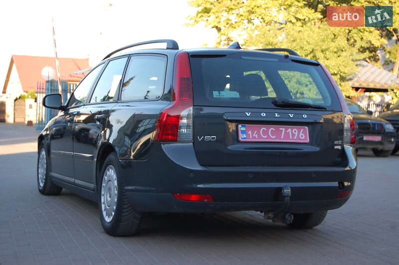 Универсал Volvo V50 2010 в Ивано-Франковске