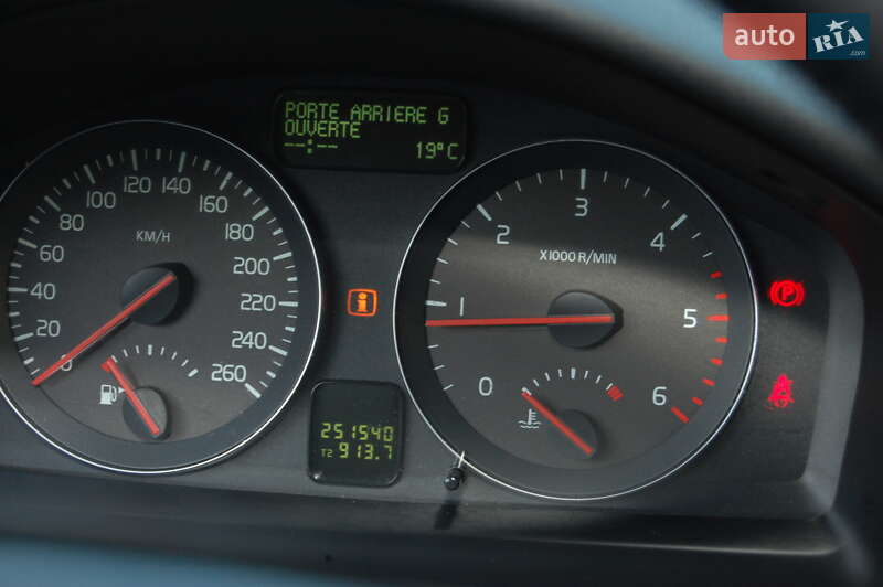 Универсал Volvo V50 2010 в Ивано-Франковске