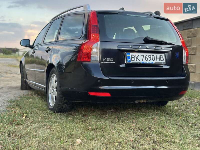Универсал Volvo V50 2011 в Костополе фото 19 Универсал Volvo V50 2011 в Костополе