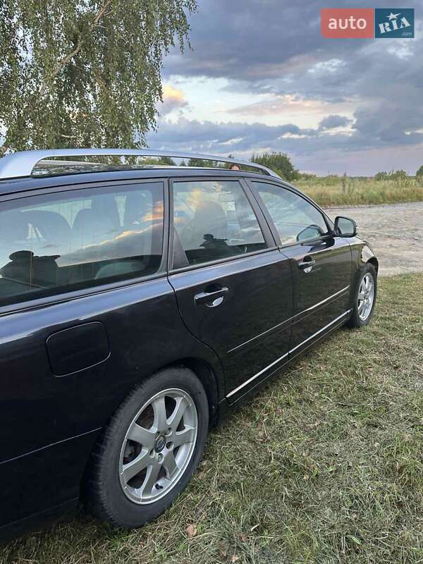Универсал Volvo V50 2011 в Костополе фото 33 Универсал Volvo V50 2011 в Костополе