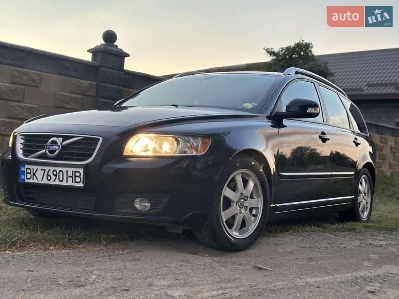 Универсал Volvo V50 2011 в Костополе фото 48 Универсал Volvo V50 2011 в Костополе