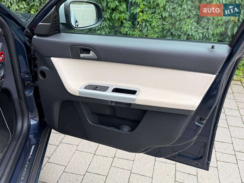 Универсал Volvo V50 2012 в Стрые