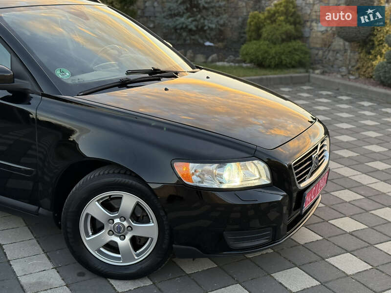 Универсал Volvo V50 2009 в Стрые фото 56 Универсал Volvo V50 2009 в Стрые