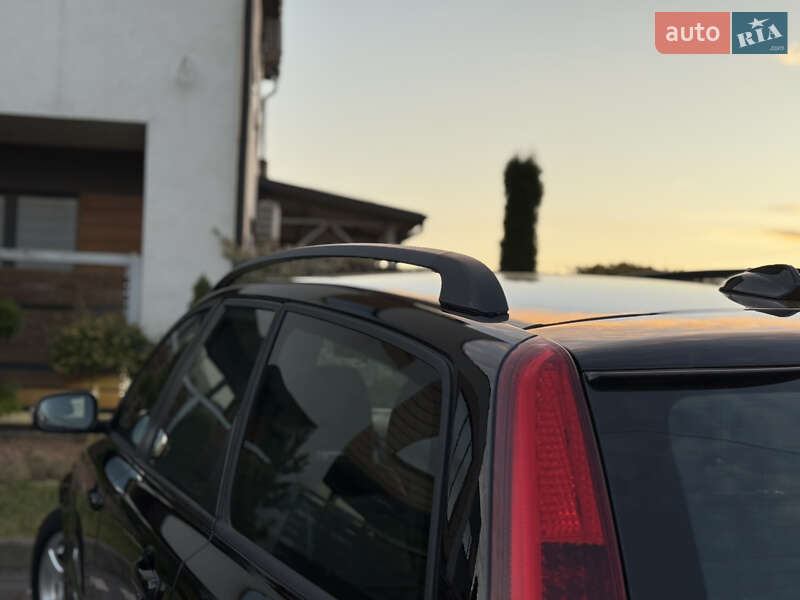 Универсал Volvo V50 2009 в Стрые фото 70 Универсал Volvo V50 2009 в Стрые