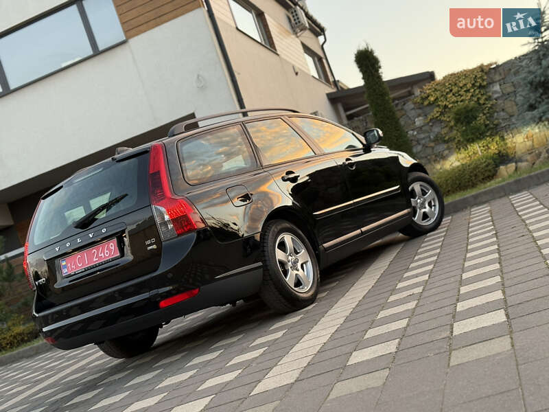 Универсал Volvo V50 2009 в Стрые фото 81 Универсал Volvo V50 2009 в Стрые