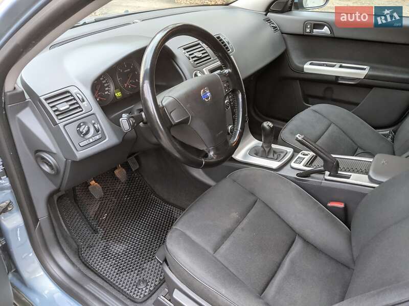 Універсал Volvo V50 2009 в Луцьку фото 13 Універсал Volvo V50 2009 в Луцьку