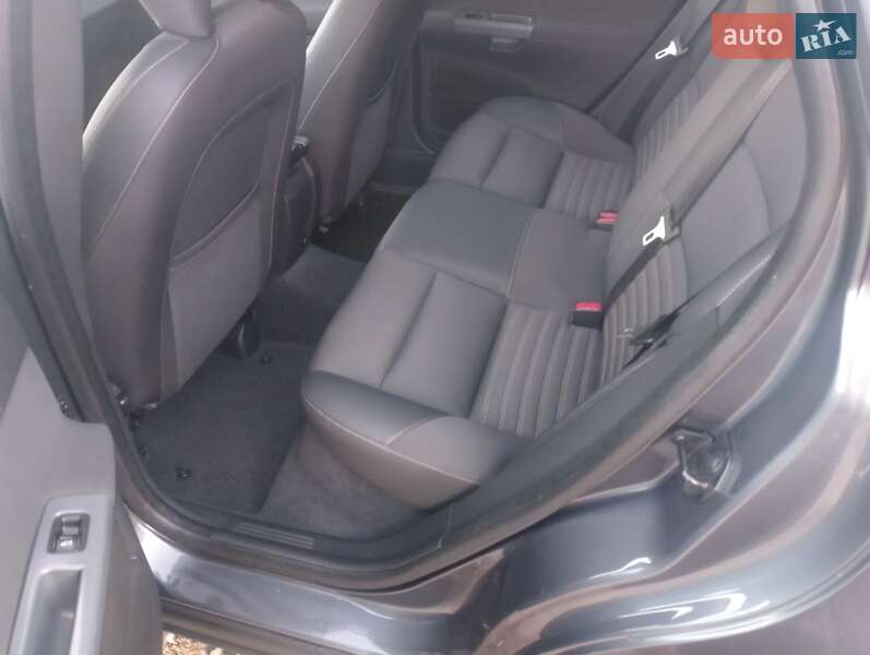 Универсал Volvo V50 2008 в Тернополе