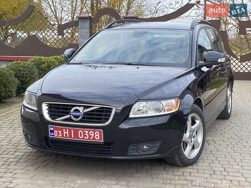 Универсал Volvo V50 2010 в Луцке фото 9 Универсал Volvo V50 2010 в Луцке