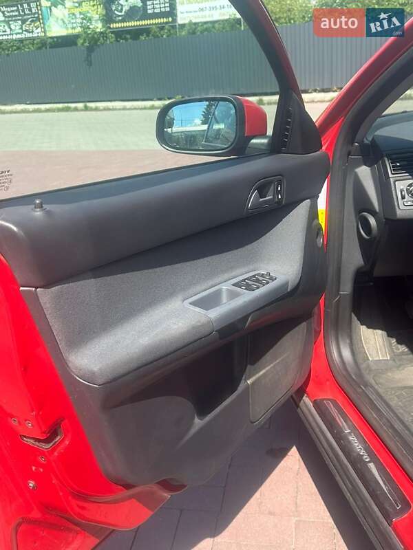 Універсал Volvo V50 2007 в Рівному