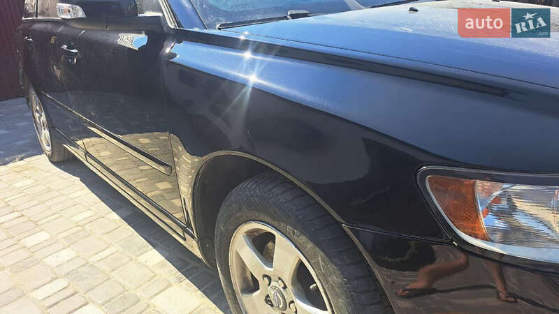 Универсал Volvo V50 2010 в Житомире