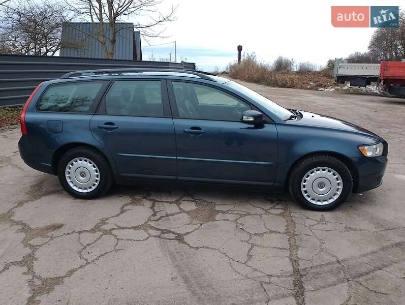 Универсал Volvo V50 2008 в Тернополе