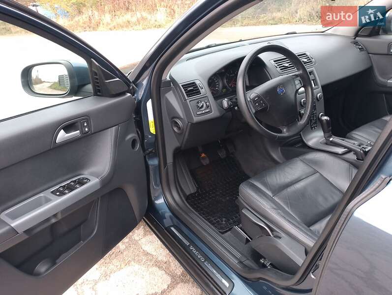 Универсал Volvo V50 2008 в Тернополе