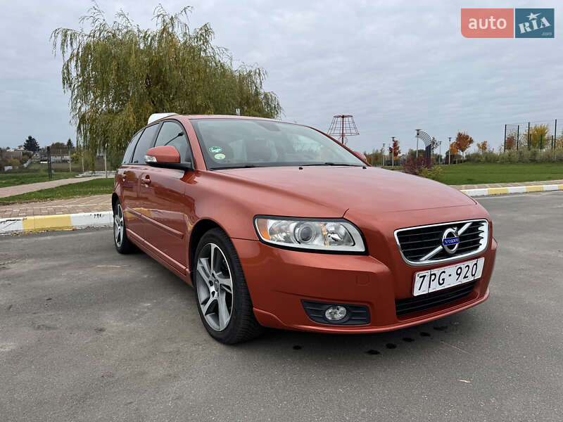 Универсал Volvo V50 2011 в Ирпене