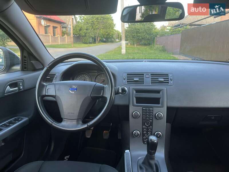 Универсал Volvo V50 2012 в Нежине фото 22 Универсал Volvo V50 2012 в Нежине