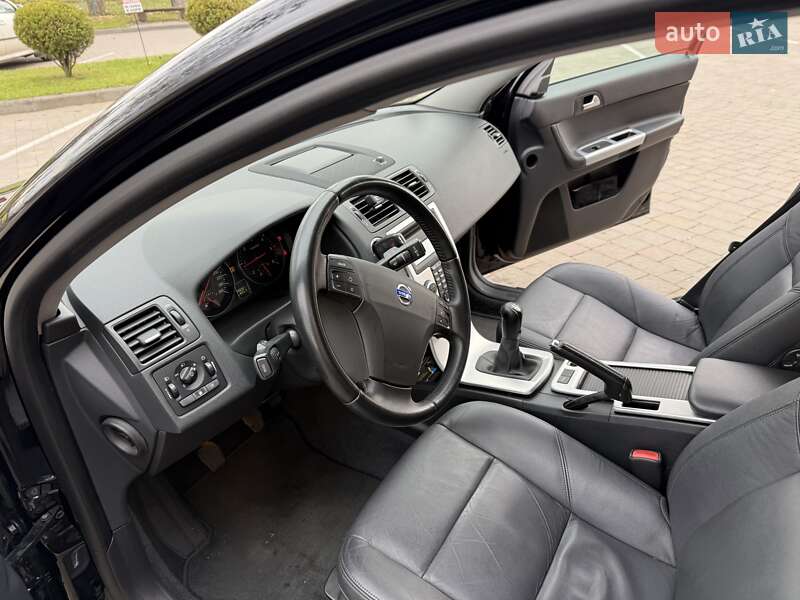Универсал Volvo V50 2011 в Стрые фото 48 Универсал Volvo V50 2011 в Стрые