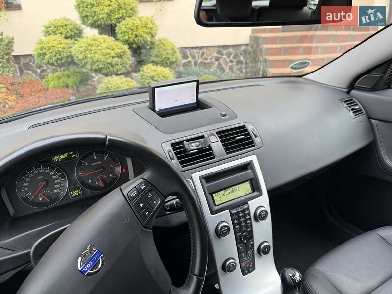 Универсал Volvo V50 2011 в Стрые фото 66 Универсал Volvo V50 2011 в Стрые