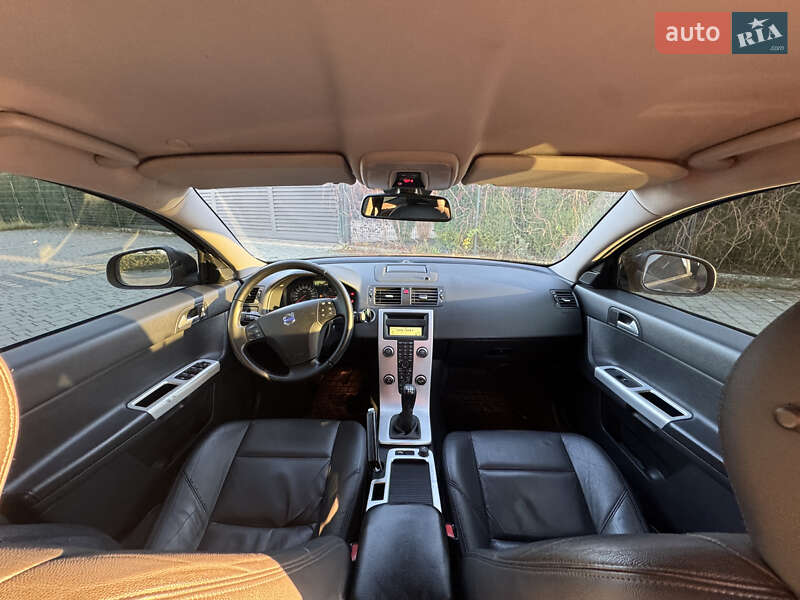 Універсал Volvo V50 2012 в Стрию