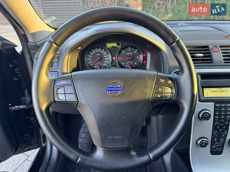 Універсал Volvo V50 2012 в Стрию