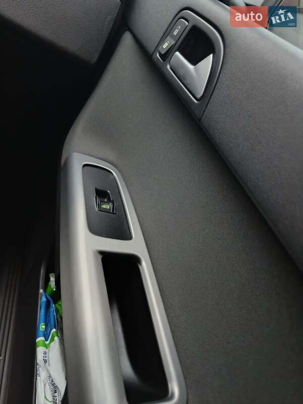 Универсал Volvo V50 2008 в Виннице фото 12 Универсал Volvo V50 2008 в Виннице