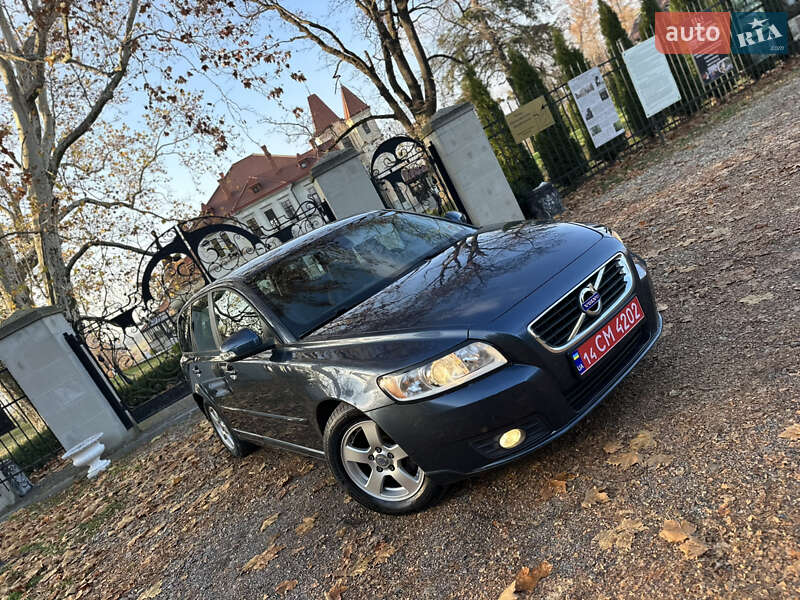 Volvo V50 2010