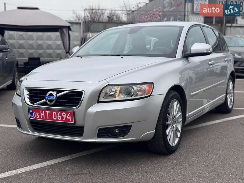 Універсал Volvo V50 2011 в Києві