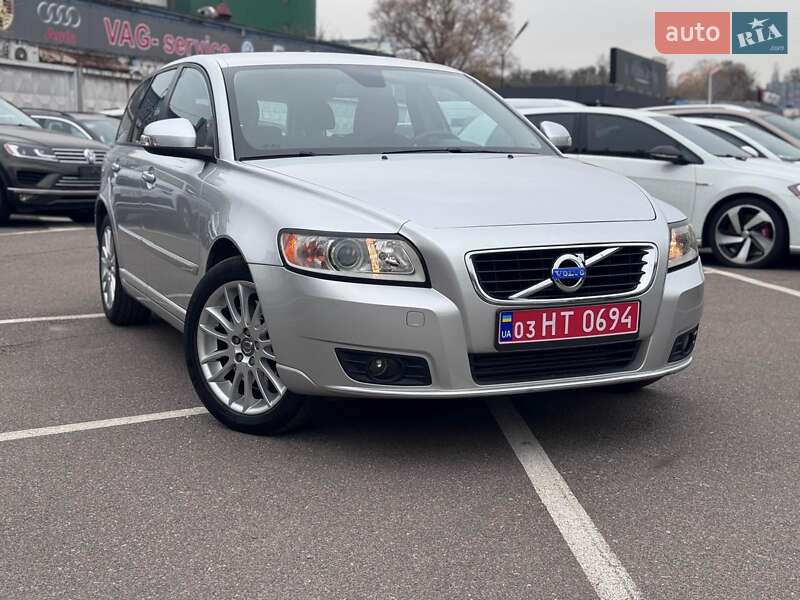 Універсал Volvo V50 2011 в Києві