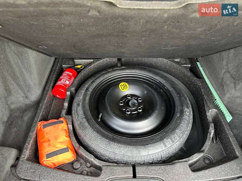 Универсал Volvo V50 2007 в Радехове фото 29 Универсал Volvo V50 2007 в Радехове